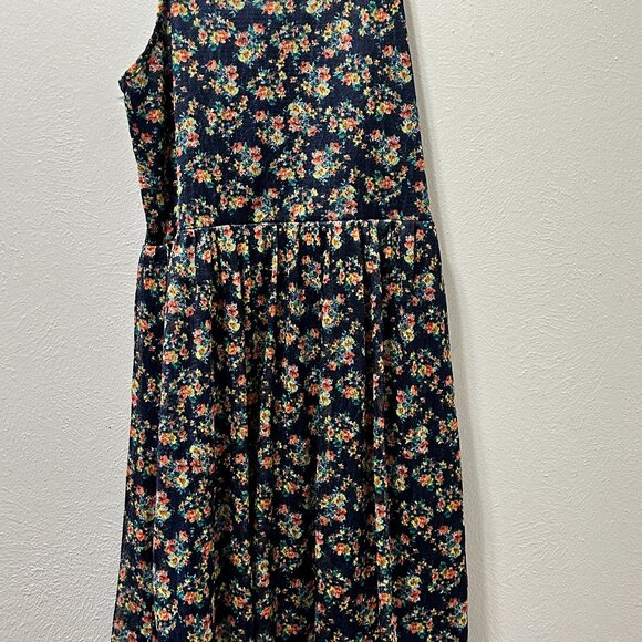 Lot 1: 4 SummerDresses - Picture 1 of 16